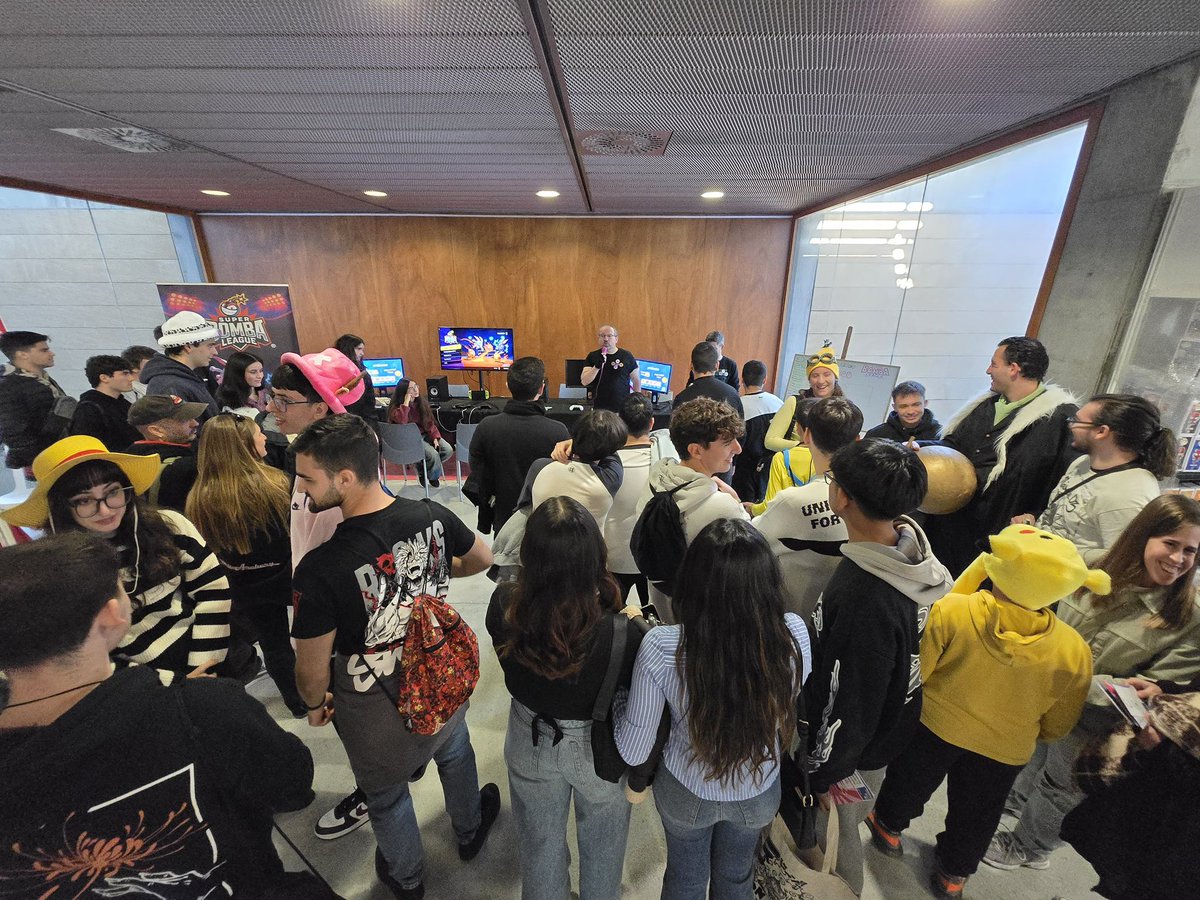 Calentando motores para un nuevo torneo de #SuperBombaLeague en <a href="/MurciasereManga/">Yomeremango</a>.

¿Volveremos a repetir la locura del último torneo? Nosotros decimos SÍ 🙂‍↕️ 

Apúntate en la planta baja del evento. A las 17, se desata la locura 🐰💥