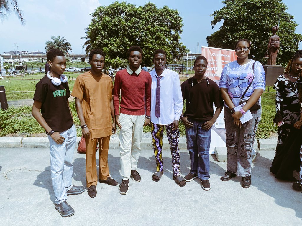 iam__moosir's tweet image. Leveled up at #DevFestLagos25  AI, Networking, Growth also getting to learn more on other fields of Tech.
Knowledge met opportunity at #DevFestLagos25. It was such a wonderful experience with my NUTM colleagues. 
@gdglagos #TechFamily #DevFestLagos