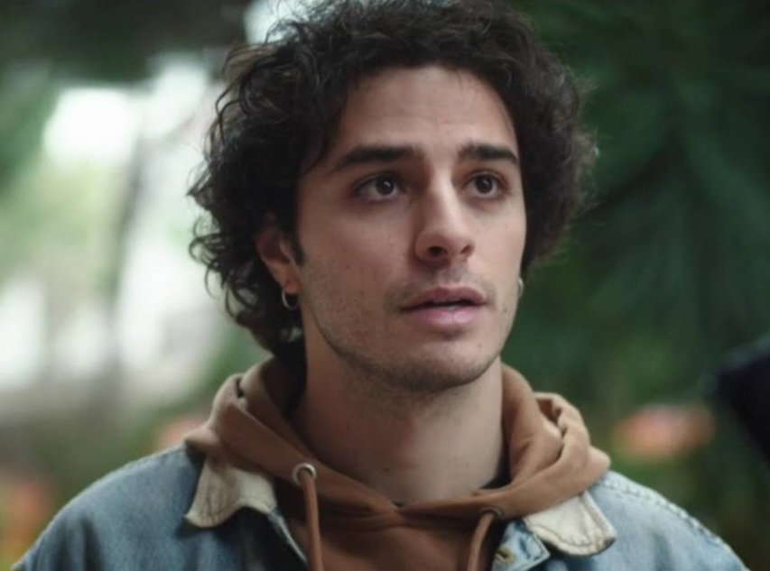 _maupass_'s tweet image. N1na avrà tutti i difetti di sto mondo ma direi che gli uomini se li sa scegliere bene ahah