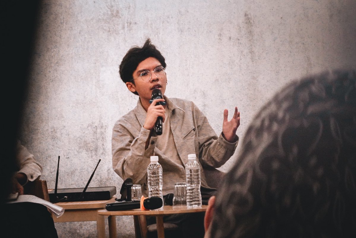 MandiriMY's tweet image. Melalui perbincangan yang kritikal tetapi membumi, para panelis mengajak kita menilai semula :

- bagaimana wacana populisme boleh memihak kepada rakyat

- apakah cabaran politik pasca-kemerdekaan

- ke mana arah gerakan progresif hari ini harus dituju.