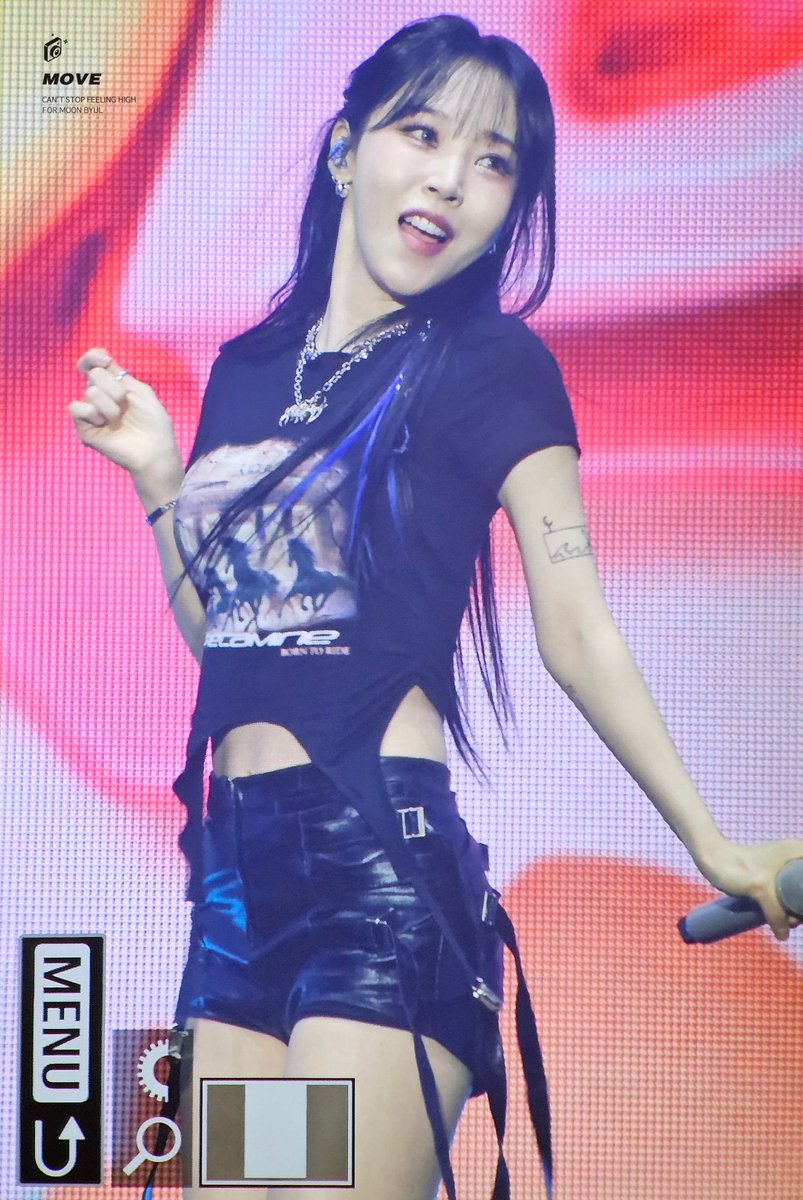 Move_0619's tweet image. 251122 콘서트 프리뷰
 
공주아닐리업따,,,🥹

#마마무 #문별 #MAMAMOO #MOONBYUL