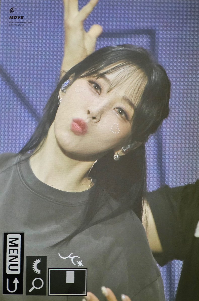 Move_0619's tweet image. 251122 콘서트 프리뷰
 
🐹✌️😉🩶🤍

#마마무 #문별 #MAMAMOO #MOONBYUL