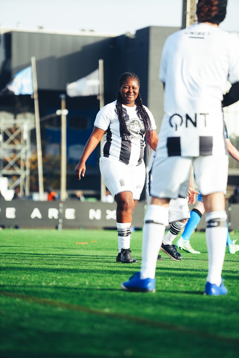 SportCharleroi's tweet image. En cette journée de Younited @ProLeagueBE, notre équipe Younited était opposée à celle du @ClubBrugge cet après-midi. Les deux équipes donneront le coup d’envoi de la rencontre ce soir au Jan Breydel Stadion ! 🖤

#CLUCHA #NapoleonScore ⚫️⚪️