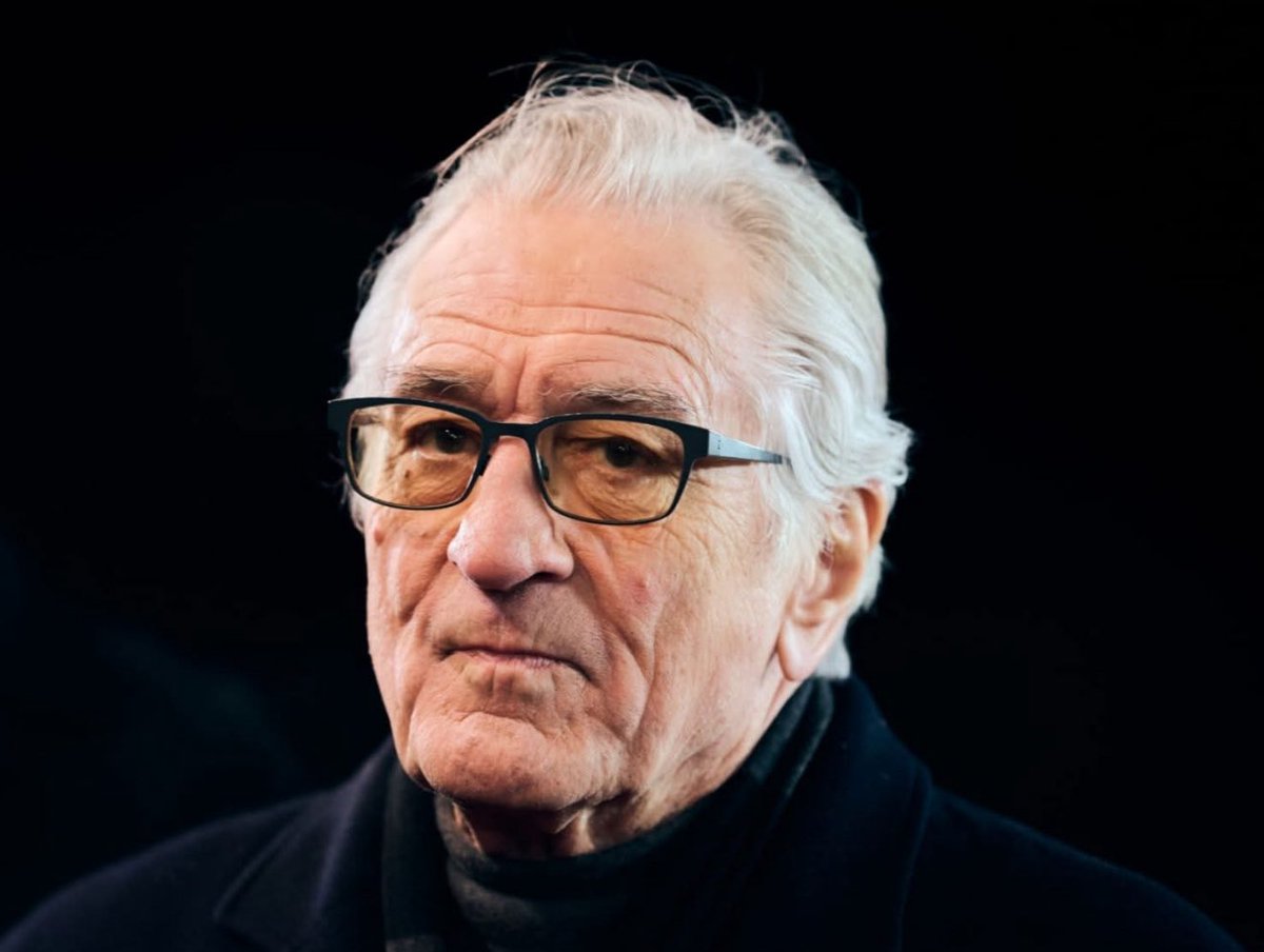 nettermike's tweet image. Robert De Niro thinks New York should give him a &quot;huge discount&quot; on his taxes because he&apos;s &quot;given so much to the city.&quot;

He&apos;s upset after learning that anyone worth more than $10 million will pay a 4 percent &quot;public wealth tax&quot; to the Big Apple&apos;s coffers.

This is what you…