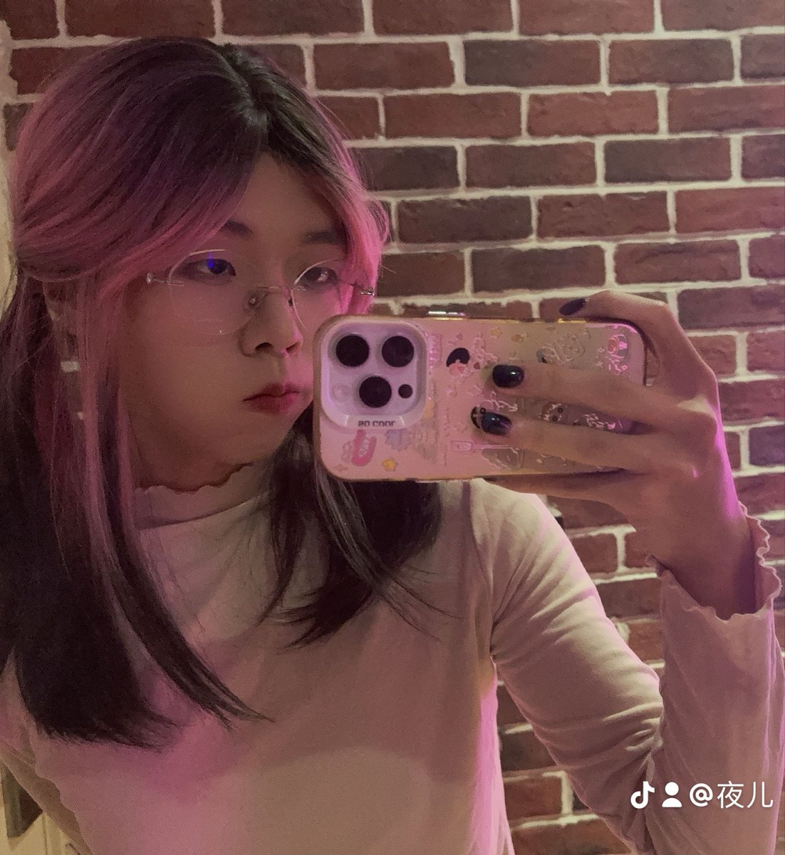 下次的照片不打假发了
#femboy #男娘