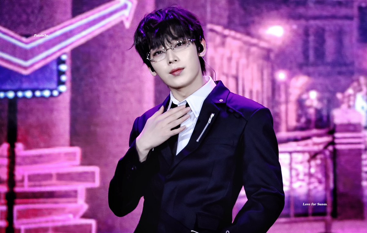 Potatovo_624's tweet image. 251123

잘생겼어…

#SUNOO #선우 #ENHYPEN #엔하이픈
#ENHYPEN_SUNOO #엔하이픈_선우
 
@ENHYPEN_members