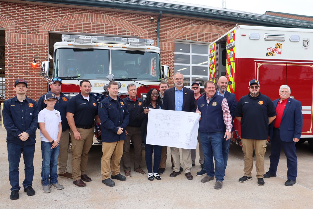RepAndyHarrisMD's tweet image. Yesterday, I visited the Rescue Fire Company in Cambridge to present a U.S. Capitol-flown American flag and announce federal funding for a new replacement engine serving Cambridge and the surrounding Eastern Shore community. These men and women answer the call at every hour,…