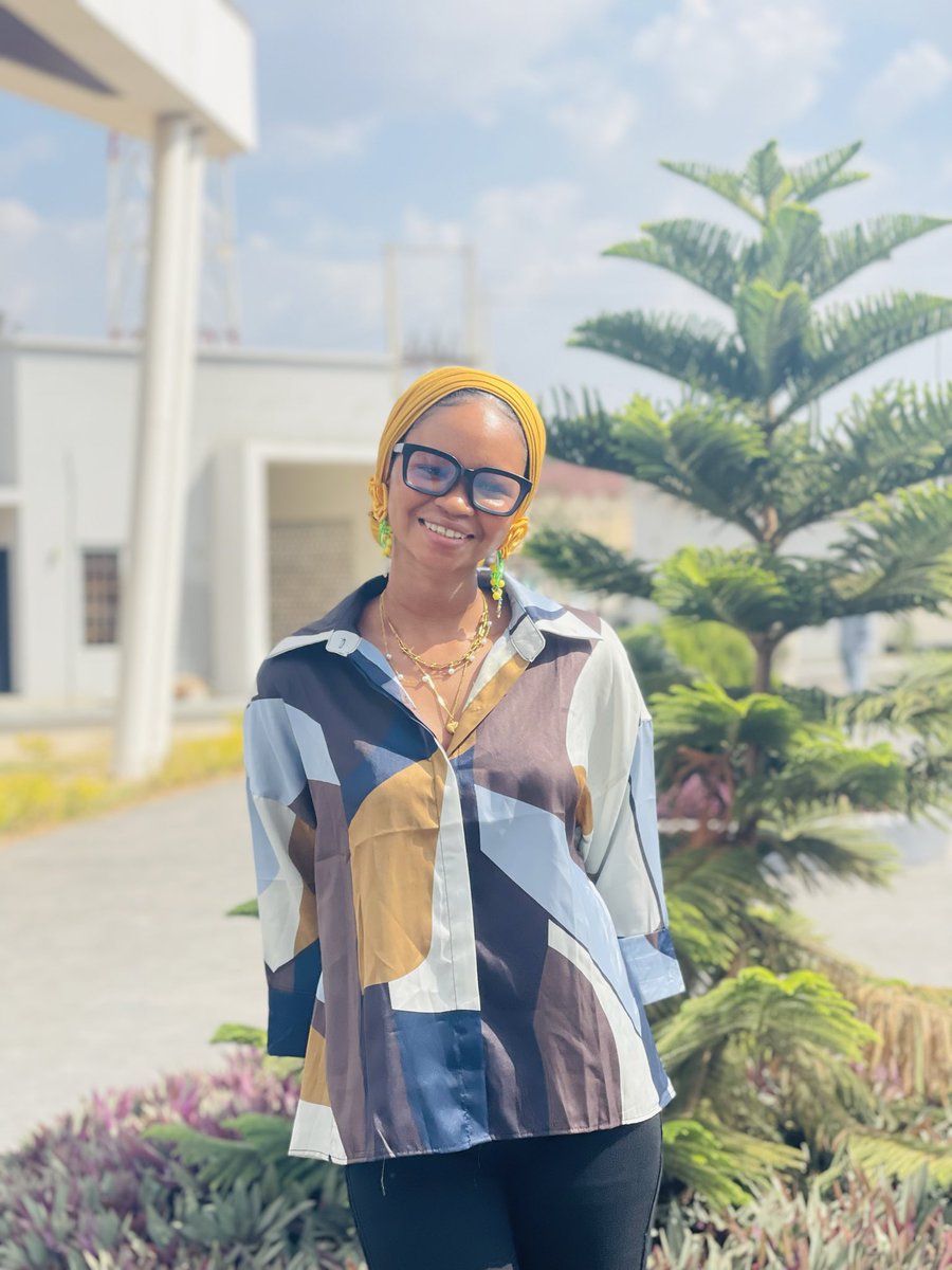 khady_bola's tweet image. #KBTC25 ✌️🥳