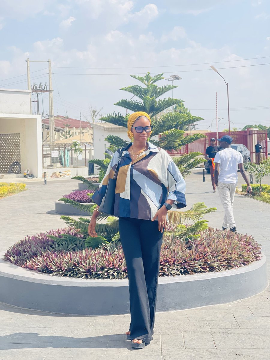 khady_bola's tweet image. #KBTC25 ✌️🥳