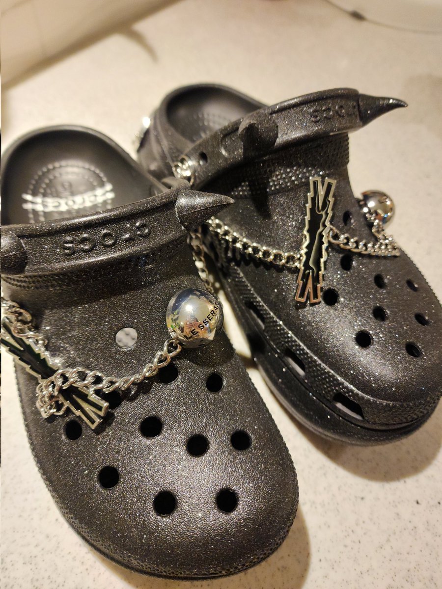 ✧ alice // ✧ tweet media