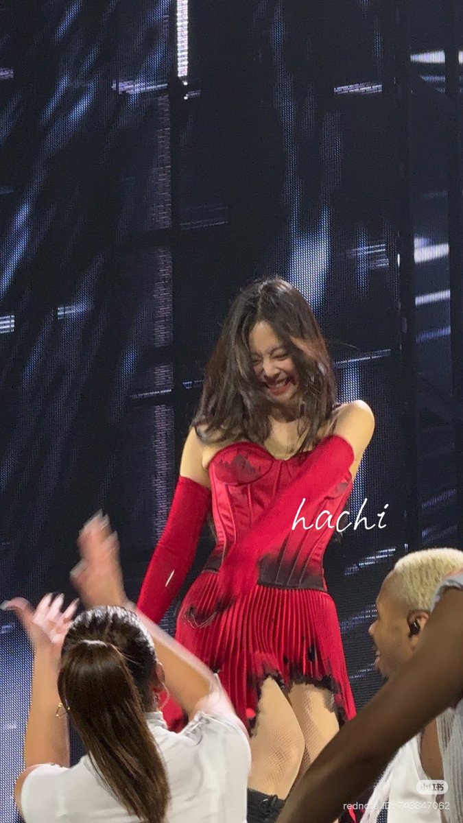 JennieDCGallery's tweet image. 251123 #JENNIE Deadline world tour in Philippines