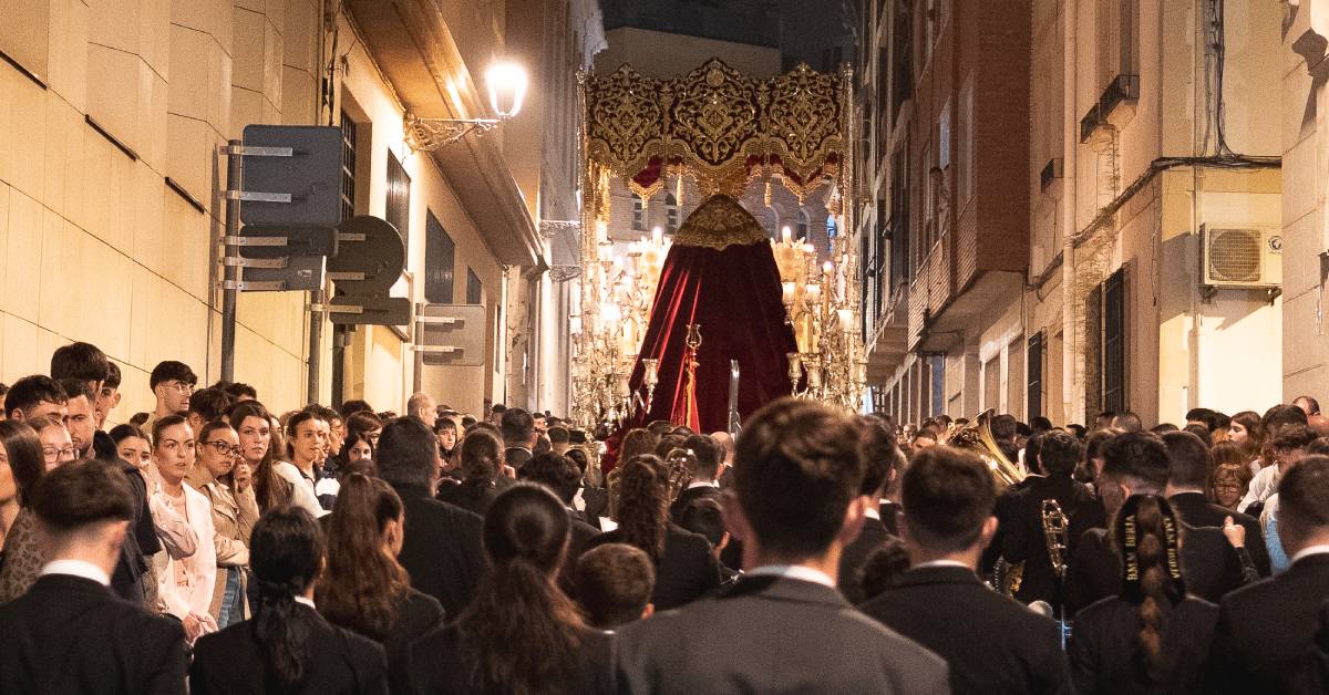 🎶 En este día de Santa Cecilia, patrona de la música, felicitamos a nuestras <a href="/BCTCarmenAlm/">BCT Carmen de Almería</a> y <a href="/BMMBerja/">BMMBerja</a>, la 'banda sonora' de los pasos de nuestros titulares.