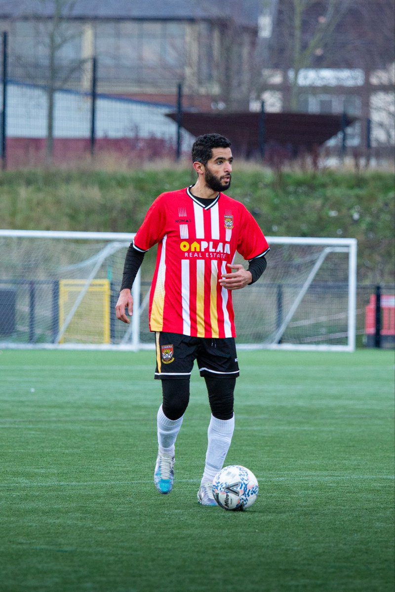 burngreaveutdfc's tweet image. Some of the first half action💪