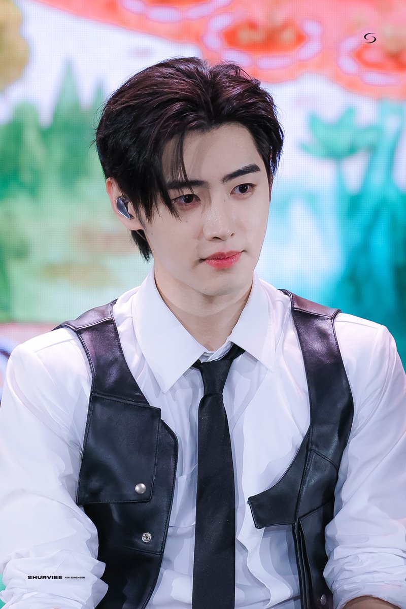 shurvibe_'s tweet image. 251122

#성훈 #SUNGHOON #ソンフン
#엔하이픈 #ENHYPEN #エンハイプン