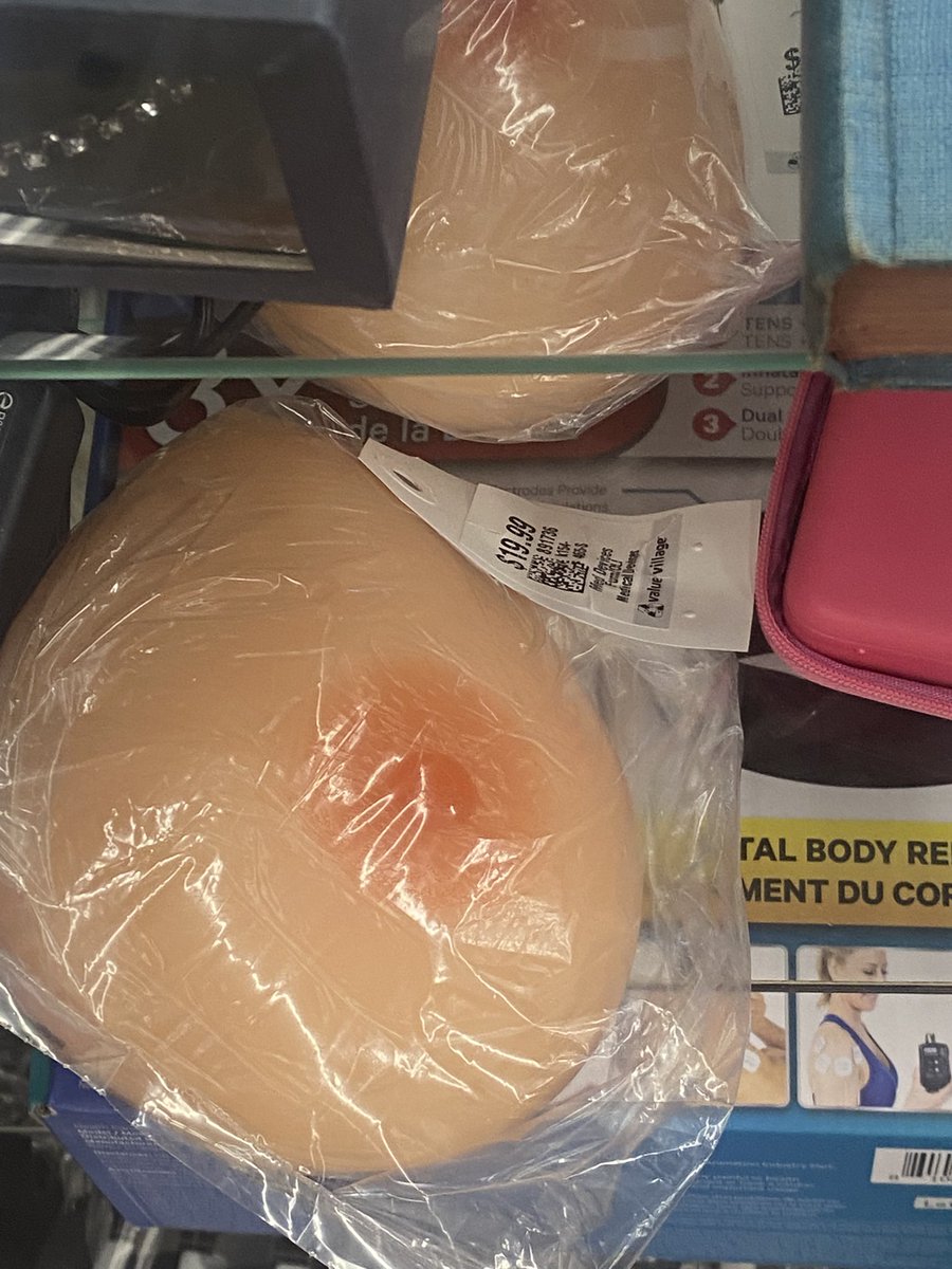 alyxpeachy's tweet image. 19.99 per tit at value village