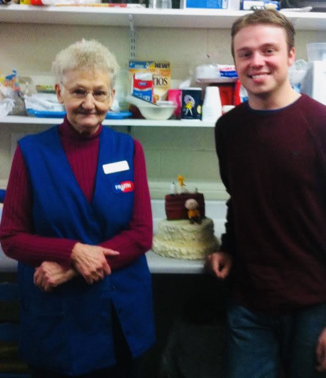JoshFitzWx's tweet image. Happy birthday to Betty Kelly. 🥳 I worked with her at Fruth Pharmacy in Gallipolis. We all had a lot of fun there. Here we are pictured in 2012 when I stopped by the store for a surprise party for her. I still can’t believe Fruth is closing in December.  @FruthPharmacy