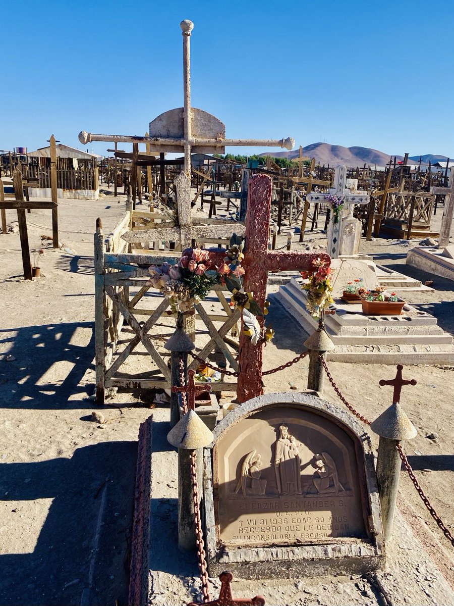 Wszechmogący Boże, bądź z nami tej nocy, abyśmy jutro z Twoją pomocą wstali i radowali się ze zmartwychwstania Chrystusa…
+
Cementario Hara, Chile 🇨🇱