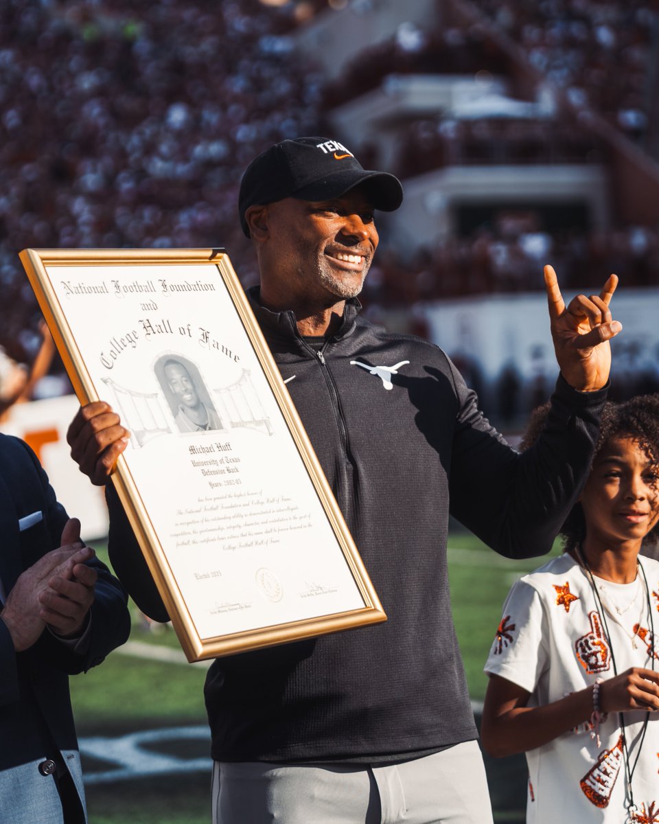 Texas Football tweet media