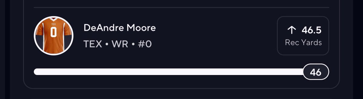 Lone TD reception on the first drive. Could he seriously not be one yard further? 😂😅