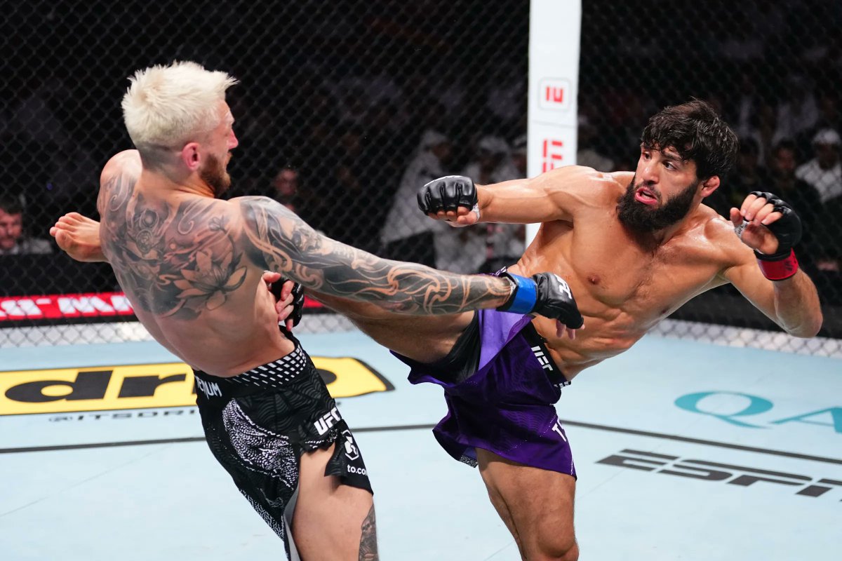 cyresyes's tweet photo. WHERE IS ILIA ?

#UFC #ArmanTsarukyan #IliaTopuria https://t.co/7plPTIA4OP