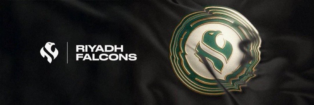 الحكُم ما زال مُسبق ومجرد بطولة تحضيرية ما تعني الفشَل ، خطوة بخطوة تتعدل الأخطاء خصوصًا أن التغيير ما كان بسيط ، بيكون التساؤل طيب فيه فرق كانت تغييراتها قويه كذلك وظهرت بمستوى كويس بيكون الجواب :

- سعود يتحمل ضغط اسعاد الجماهير السعوديه
- سيليوم يتحمل ضغوط النجاح بفريق غير فيز