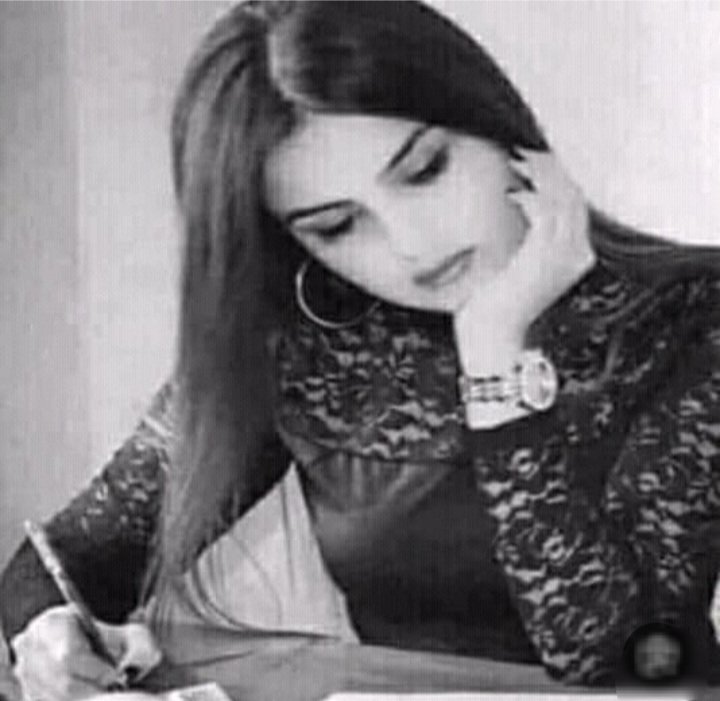 NOOR__2019_'s tweet image. ..

ابحث عن حياة داخل الكلمات !!!
لكنى لم اصل الى المعنى الذى اريده او يجسد ما اشعر به ..!♡