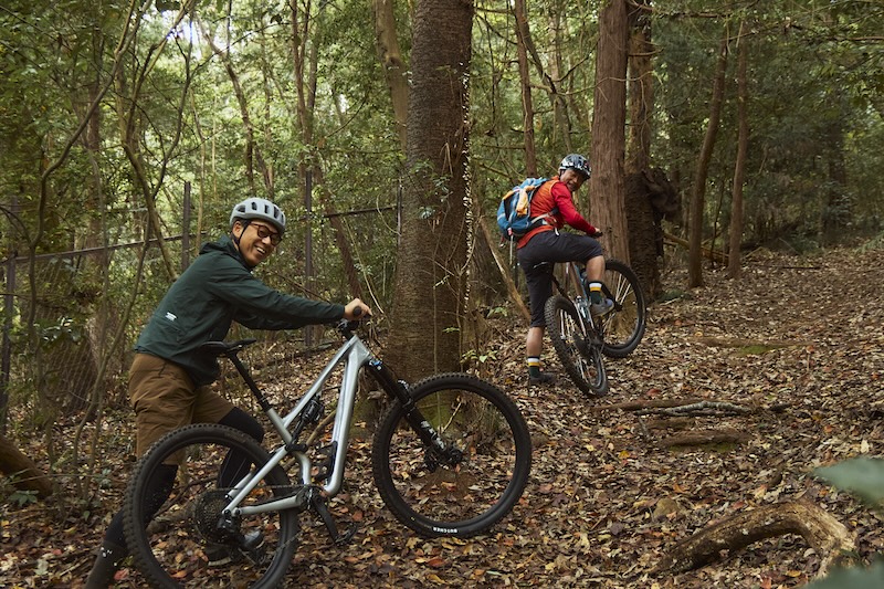 8月11日、12日限定 『引取限定』スポーツサイクル ブラック 多段ギア 8月11日、12日限定 『引取限定』スポーツサイクル ブラック 多段ギア