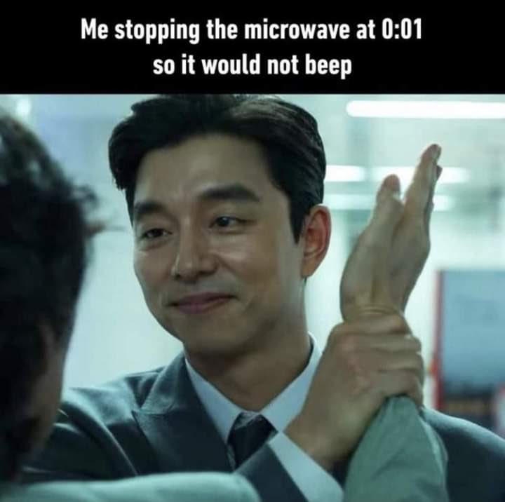 HumansNoContext's tweet image. Is it just me?