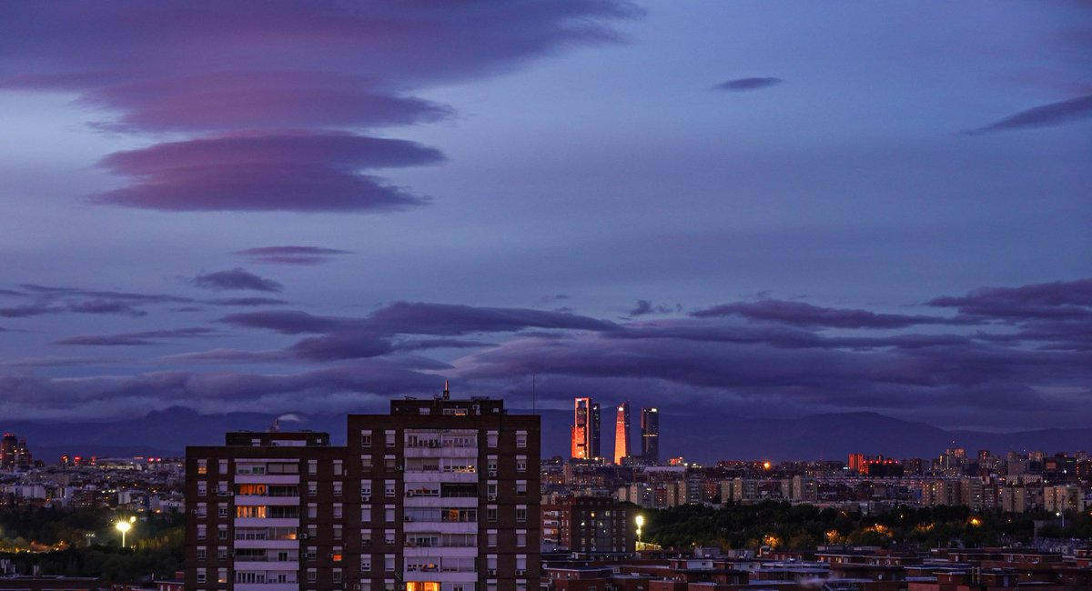 Altocumulos y estratocumulos lenticulares de hoy