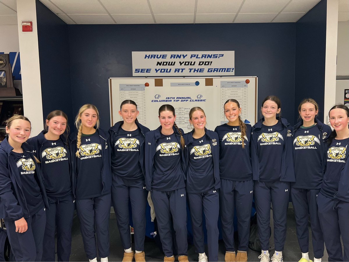 FMLadyGriffins's tweet image. Final
Father McGivney 56
Carlyle 43

The Lady Griffins finish 2-1 in the Columbia Tip Off and win the consolation championship. Congrats to Zoe on earning all tournament team. The girls return to action on Wednesday vs Roxana for the home opener at 11:30am.