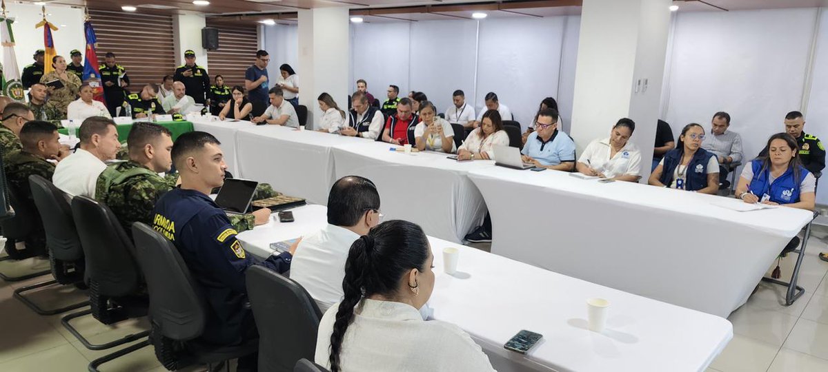 #Política | Se instaló el PMU para las elecciones atípicas a la Gobernación del Magdalena. Las autoridades político-administrativas, junto con delegados nacionales, coordinarán en tiempo real las medidas operativas, de seguridad y prevención para garantizar la jornada electoral