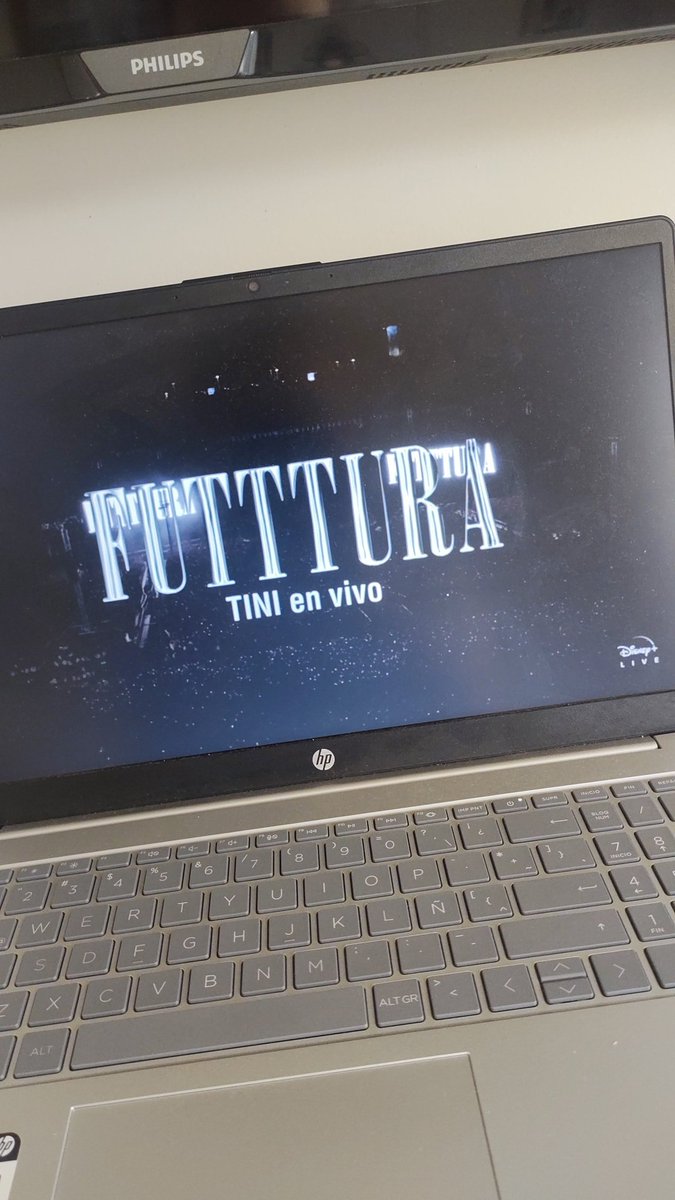 La única forma de calmar la depresión post Futttura es reviviendo el show de Futttura 😝🥹