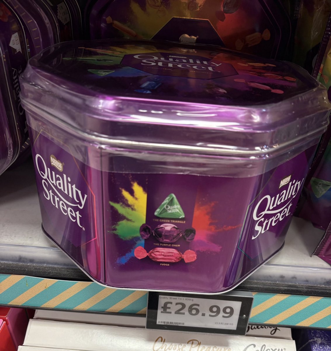 thebizteach's tweet image. 😱 Was a bit shocked by this -  £26.99 for a tin of Quality Street #alevelbusiness #gcse #price #qualitystreet #inflation