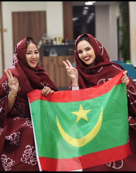 موريتانيا حُب في القلب قبل الأرض 🌍❤️، بلد الرمال الذهبية والسماء الواسعة، فيها الأصالة والتاريخ، والناس اللي بتديك دفء وكرم. دايمًا فخورة بيك يا وطني 🇲🇷.