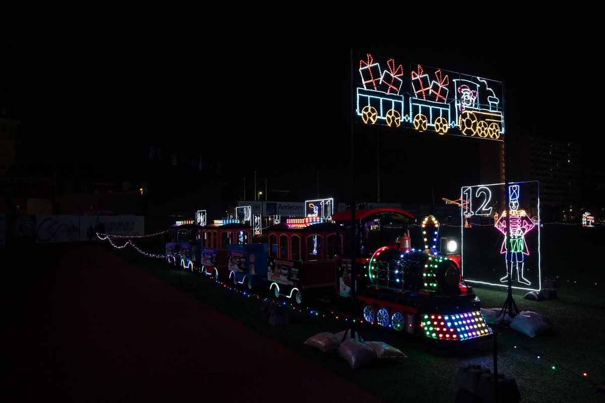 goflyingboxcars's tweet image. Night one of DiamondFest was a blast!❄️

Thank you to everyone who came out to opening night - we have plenty more in store! DiamondFest continues TONIGHT!

Get your tickets at - 

diamondfesthagerstown.com 

#AllSystemsGo🛫