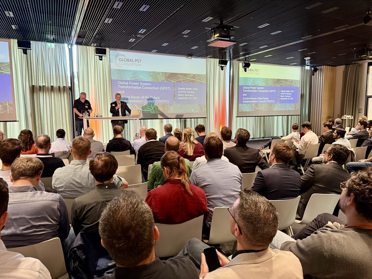 SijiaGeng's tweet photo. Glad to speak at the Global System Operations Summit 2025, hosted by 50Hertz in Berlin. The G-PST Consortium and our EPICS Global Center co-convened multiple sessions on emerging operational risks from inverter-based resources and the implementation of grid-forming technologies. https://t.co/GjI2A1ukV1