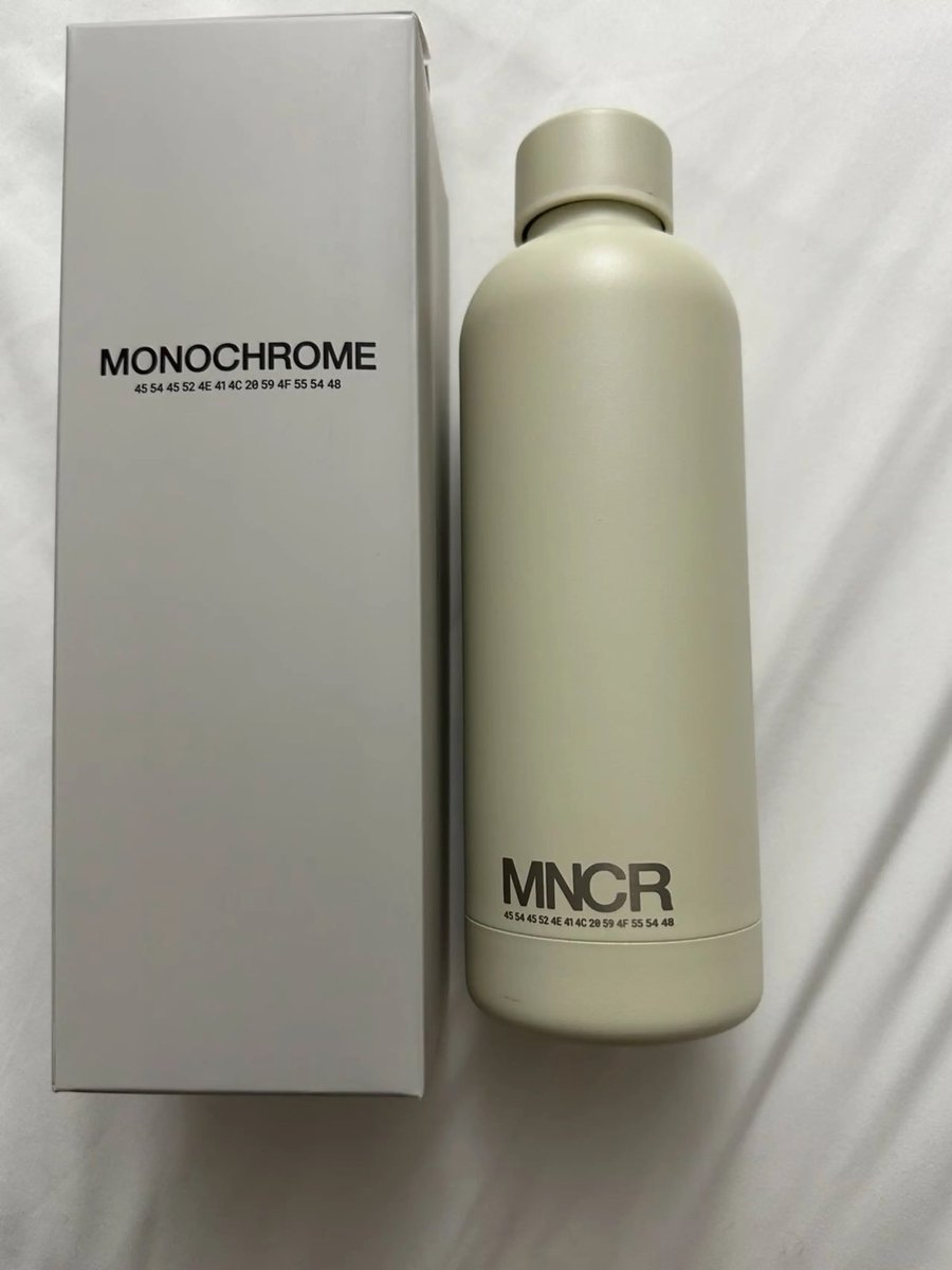 kthbns_ext's tweet image. # wts lfb bts ph ꒰ #ynahkimsells ꒱

sealed monochrome mncr bottle
— ₱800 + pf + sf

⤷ sfeta to neta — 250 nrdp, rb on dec.31.
⤷ rcbyt : ynahkim.carrd.co
⤷ reply mine / dm me to claim !

— from weverse global black friday sale :)

⭐️ namjoon/rm seokjin yoongi/suga…