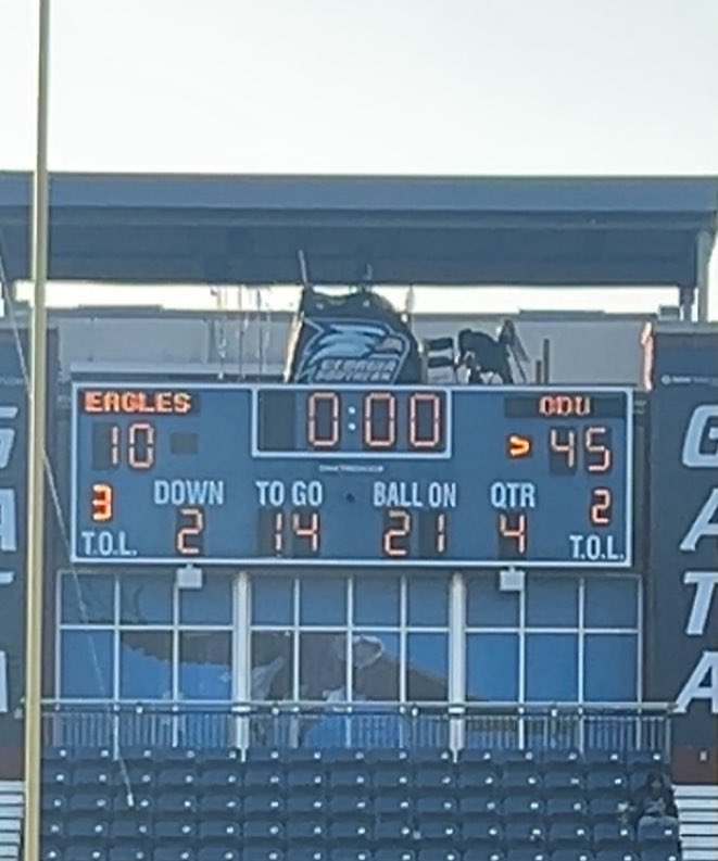 ClementsCrazies's tweet photo. Hope we see some changes after today!! #smh 😔 https://t.co/z9behXXqri