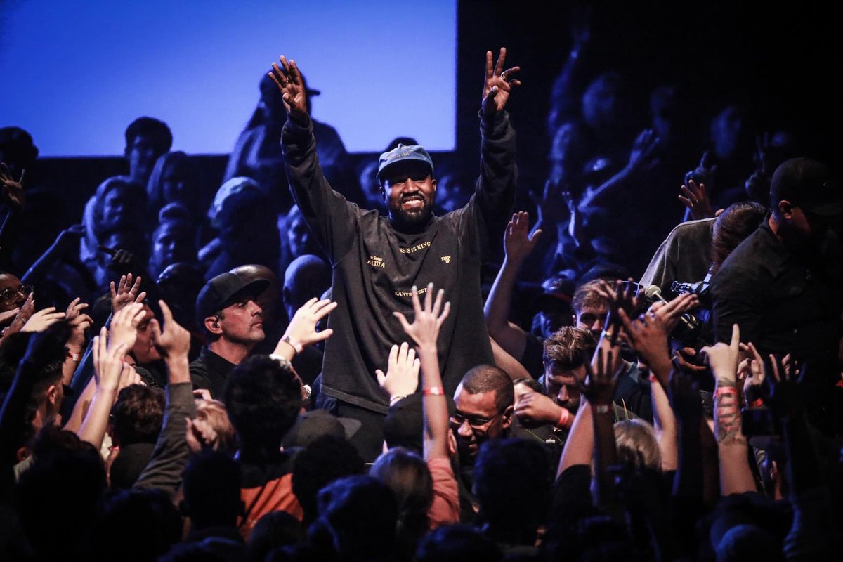 Jamqwa's tweet image. Yandhi would&apos;ve been amazing and all but im happy that we got JIK