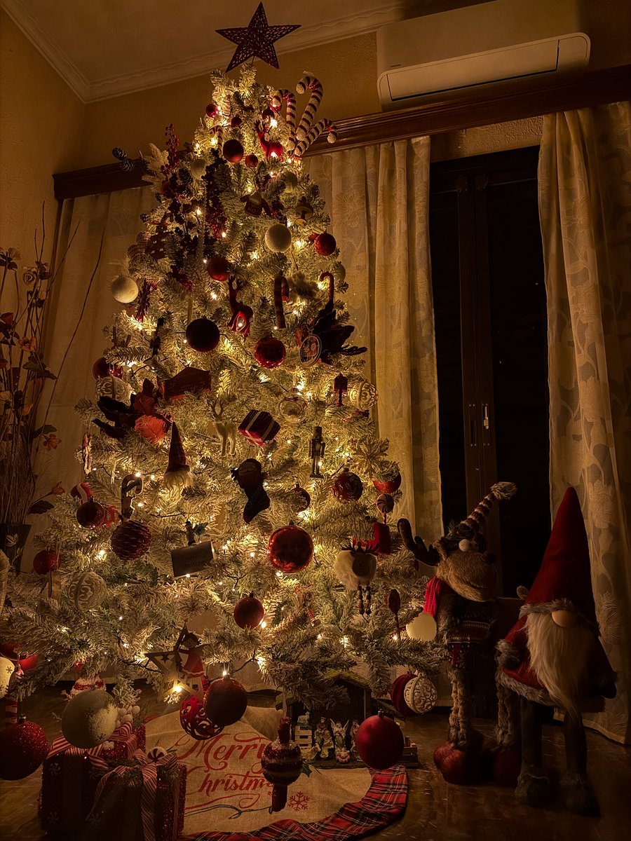 Stathis_77's tweet image. Και του χρόνου με υγεία…❤️🙏🏼🎄🎅