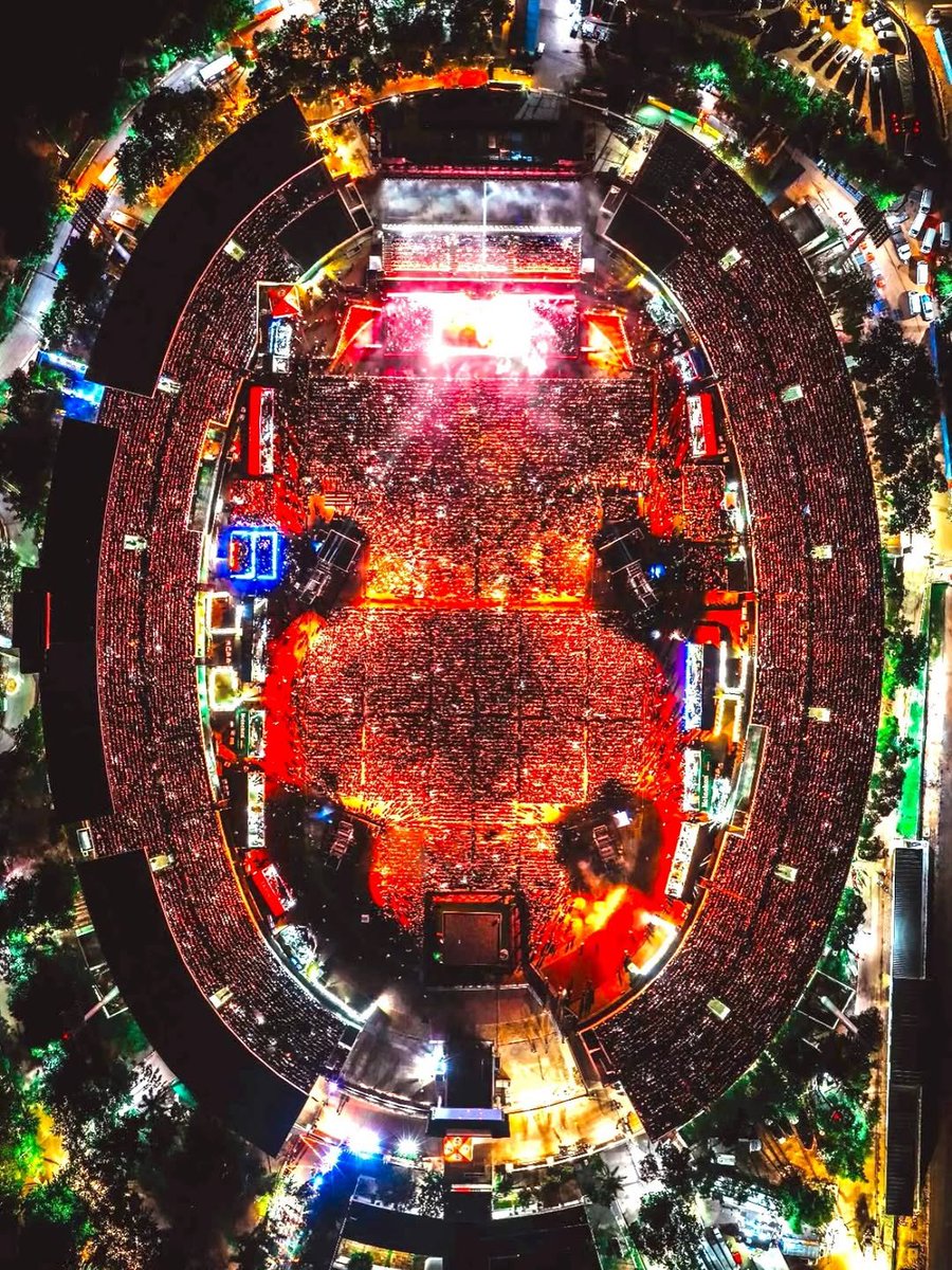 keiveiec's tweet image. República Dominicana DtMF WORLD TOUR 🏟️🇩🇴

Noche histórica ❤️