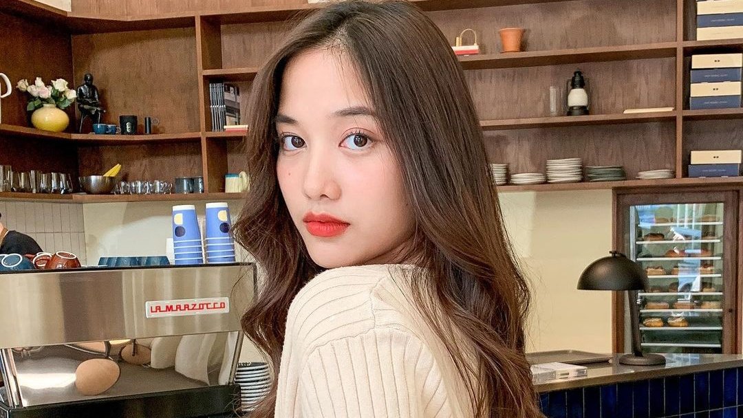 eclipsiable's tweet image. 𝑁adie 𝚙uede negar que 𝕥he #թre·釋ʼ𝐫e𝕝ǝ͞ase's, 𝕤on las 𝚖ejores canciones de todas ♡ ! 𝑃or supuesto, yo ya me aprendí la letra completa 𝑑el #ex𝜗ི點𝐠𝕚r𝕝 ⋆ 𝑚usic! 🌟 𝚈 ustedes, ¿𝚈a escucharon 𝕥he #𝑚𝕚xo͞nǝ𖠇𓂅⃛𝐦oonp𝕚e?

𝑐hǝrr𝕪 ꒰ #𝑚o͡onʼ𝑠 ꒱ ✺ 𓈒 ࿓ 𝑝onyo.