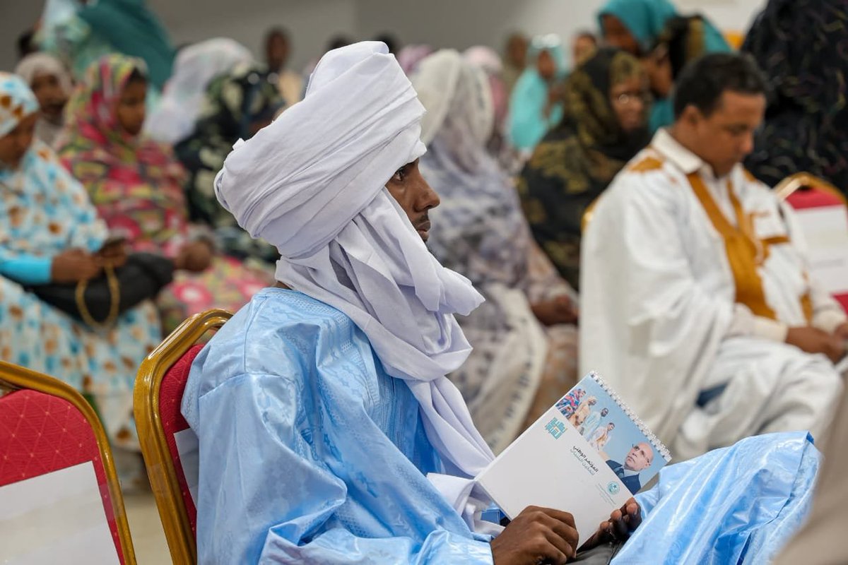 اليوم في قصر المرابطون: المؤتمر الوطني لتمكين الشباب بحضور الرئيس غزواني وشارك فيه أكثر من 1300 شاب من كل المقاطعات ومن مختلف القطاعات. فرصة لمناقشة الطموحات والتحديات وبناء مستقبل موريتانيا 🇲🇷✨ #تمكين_الشباب