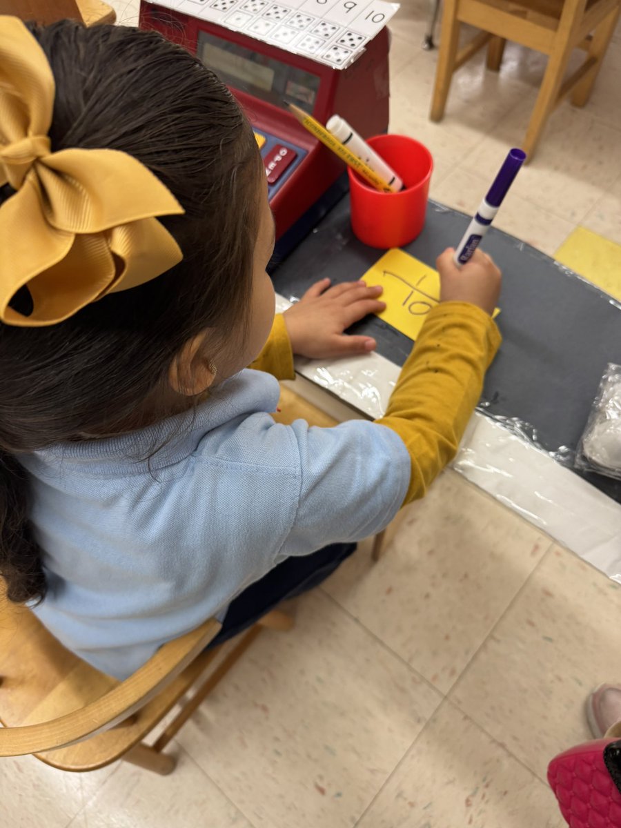 Ms. Glenda tweet media