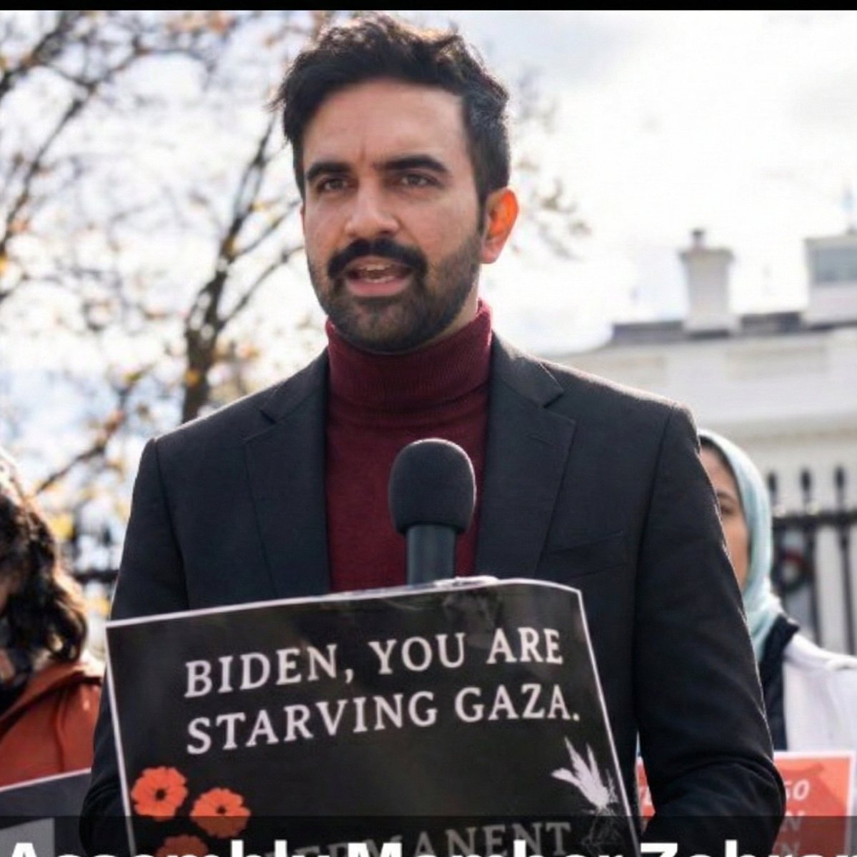 no way he's copying the look