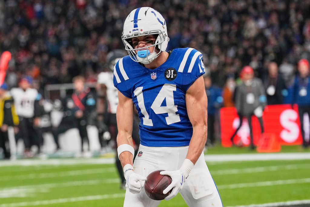 PFHOFAmbassador's tweet image. ALEC PIERCE, @Colts WR -
The 4th year pro, Pierce, averages 18.2 Yards per Reception for his career - the 3rd Highest Average per Reception in Franchise History, min 100 receptions (Per PFR) #ForTheShoe #Colts #Indianapolis #NFL #NFLNews #NFLTwitter #INDvsKC #NFLWeek12 #NFLUK