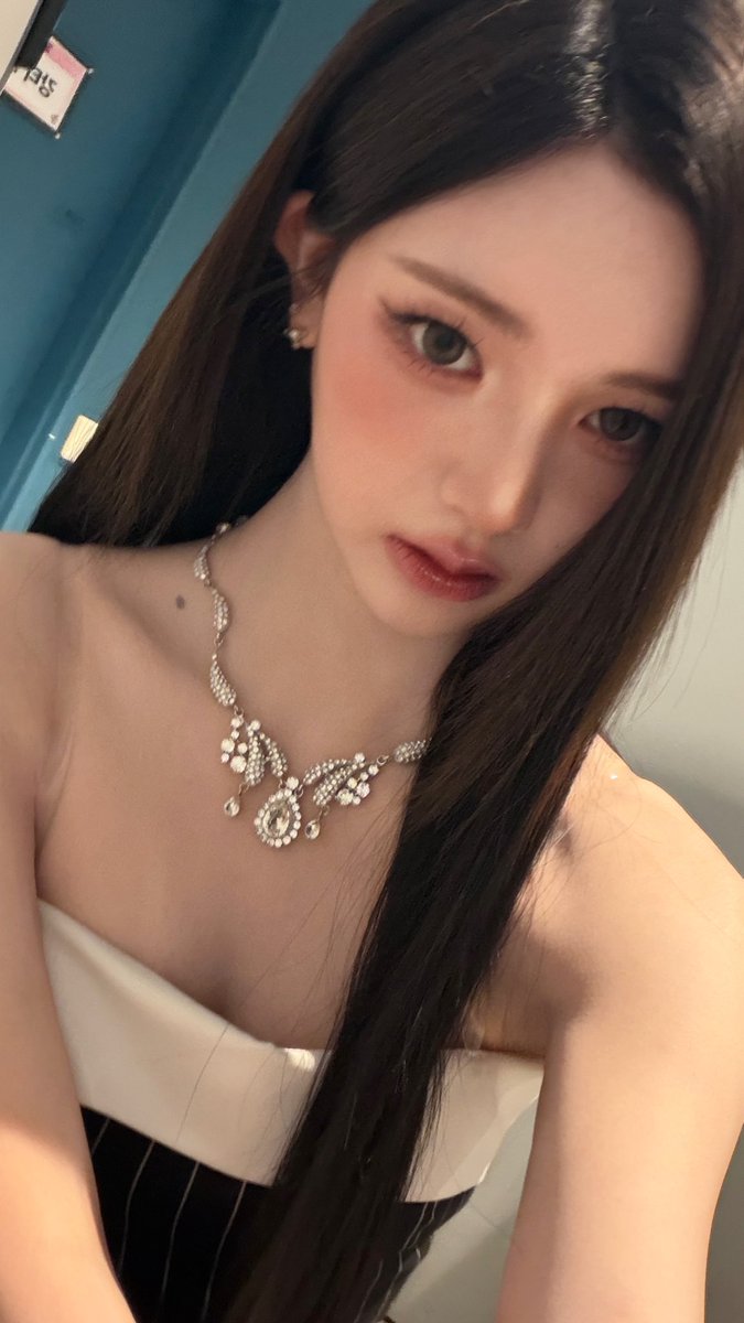 yeonji_loops's tweet image. [251122] fromm update