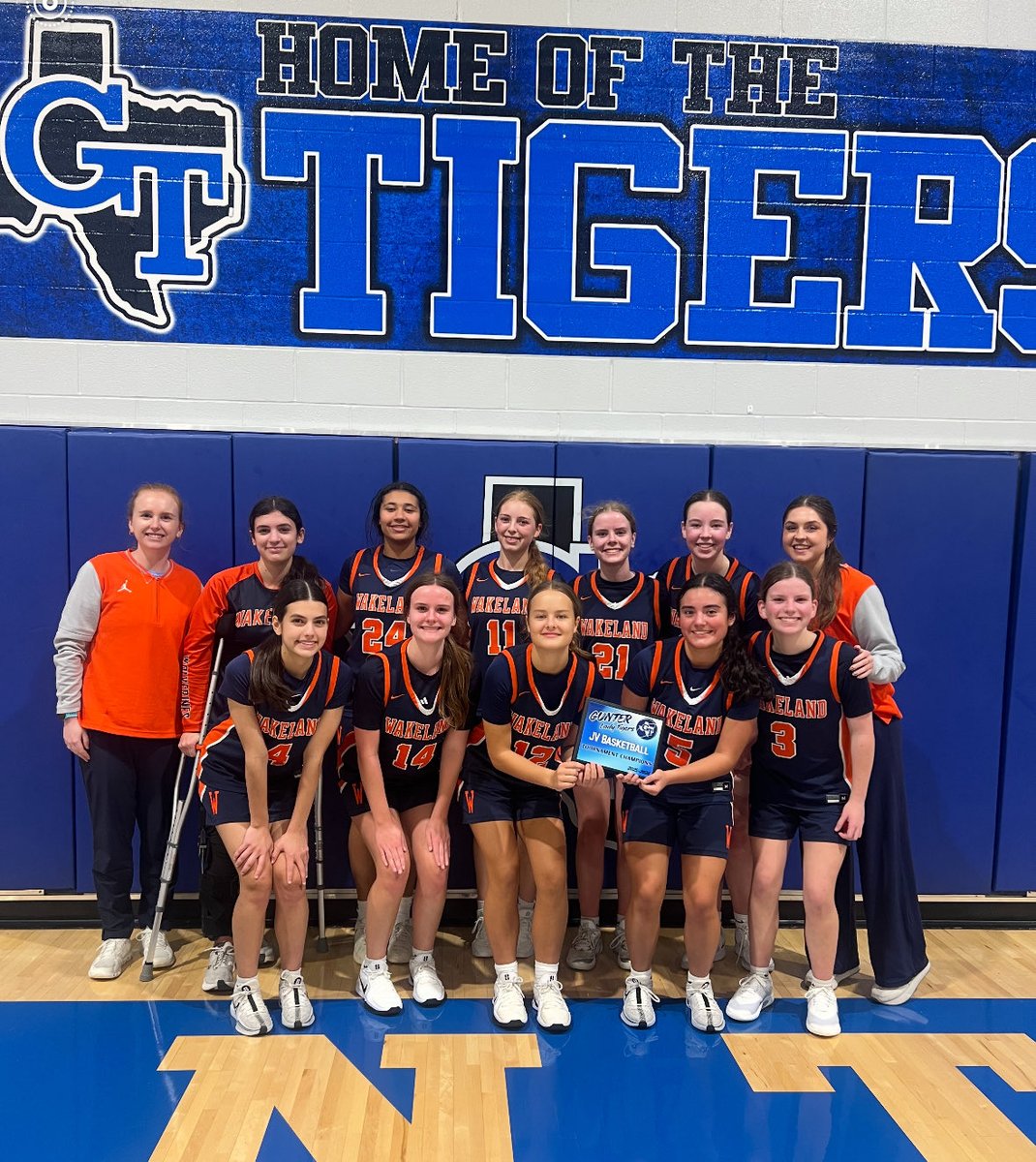 Wakeland Girls Basketball tweet media