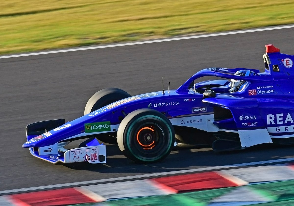 dokudempa's tweet image. ブレーキアッツアツ
とりあえずDay1から1枚
それにしても閑古鳥だったあのSUPER FORMULAが近年人気出てきたのをひしひしと感じる
目に見えて観客の数が違う

#SFormula #SUPERFORMULA #山下健太 #KondoRacing #SuzukaCircuit