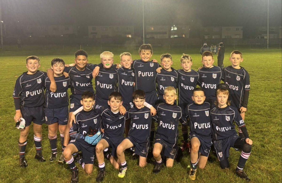 Gwynebau #hapus wrth i'n chwaraewyr fwynhau eu gemau v <a href="/CfyrddinDan11/">Ysgolion Caerfyrddin Dan 11</a> . Diolch yn fawr i
<a href="/Llandybie_RFC/">Llandybie RFC</a> am eich croeso.

Happy faces from our Under 11s players. Thank you very much to <a href="/Llandybie_RFC/">Llandybie RFC</a> for your welcome &amp; best wishes to Carmarthen for the season.